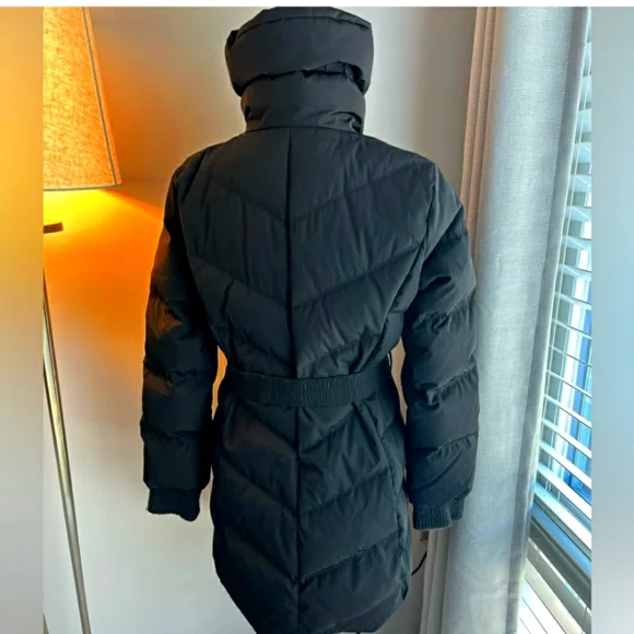 100% Down Puffer Longline Coat> black, high dual collar - Picture 6 of 13